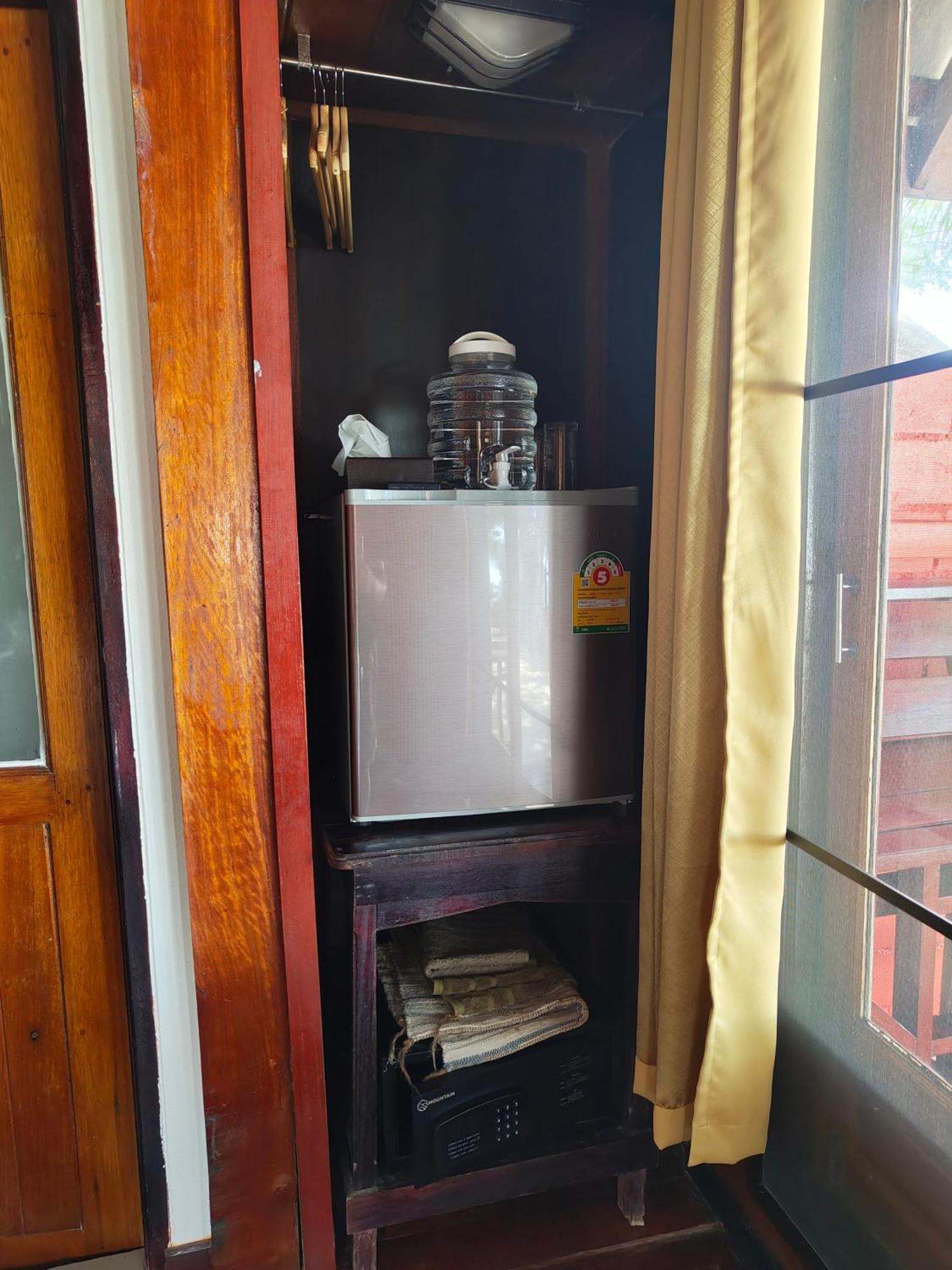 Ziggy Stardust Hotel Koh Phayam Luaran gambar